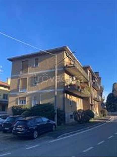appartamento in vendita a Gallarate in zona Crenna