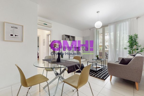 appartamento in vendita a Gallarate in zona Crenna