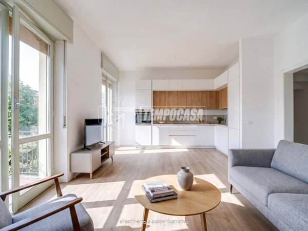 casa indipendente in vendita a Gallarate