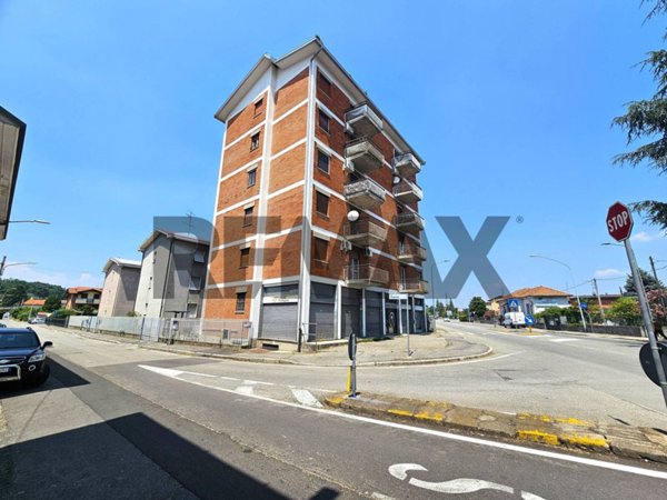 appartamento in vendita a Gallarate in zona Cascinetta