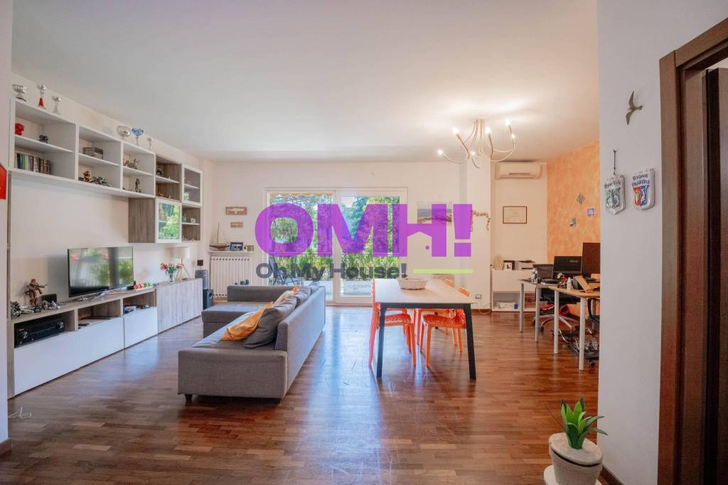 appartamento in vendita a Gallarate in zona Ronchi
