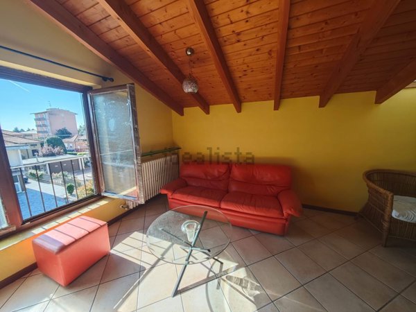 appartamento in vendita a Gallarate in zona Cascinetta