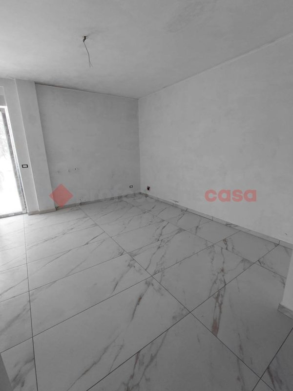 appartamento in vendita a Gallarate in zona Cascinetta
