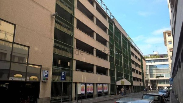 box auto in vendita a Gallarate in zona Sciarè