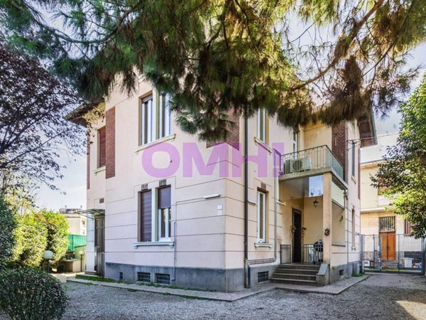 casa indipendente in vendita a Gallarate in zona Ronchi