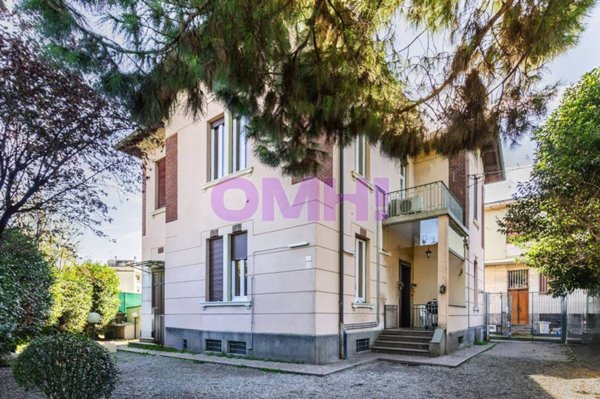 casa indipendente in vendita a Gallarate in zona Ronchi