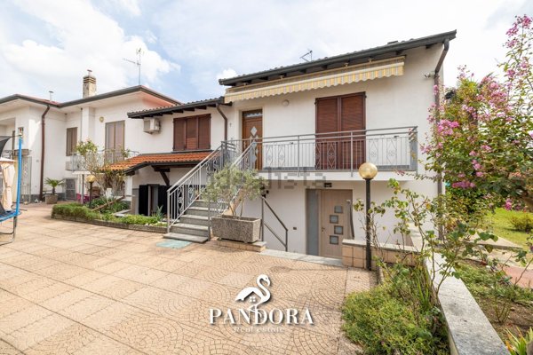 appartamento in vendita a Gallarate
