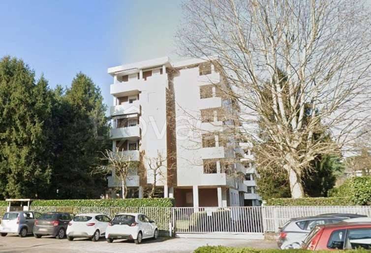 appartamento in vendita a Gallarate in zona Ronchi