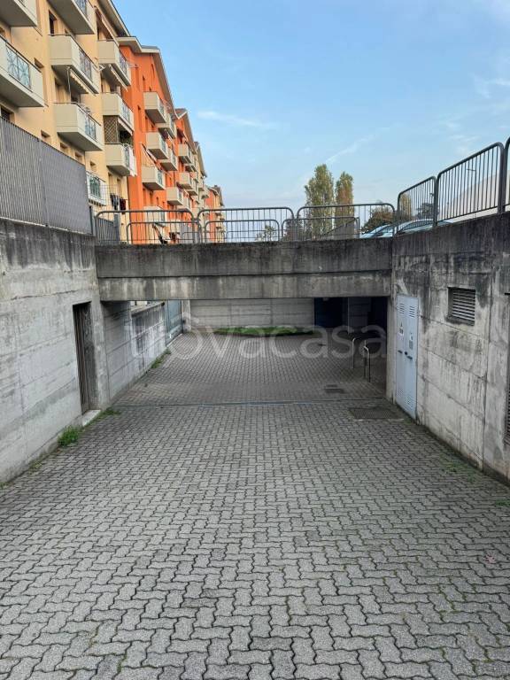 box auto in vendita a Gallarate in zona Arnate