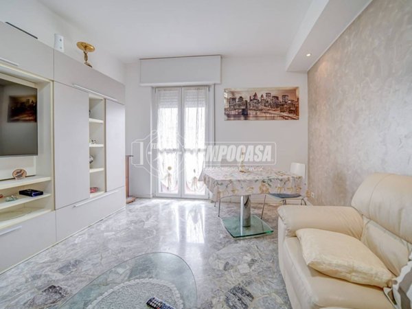 appartamento in vendita a Gallarate in zona Arnate