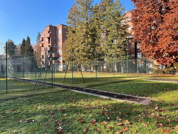 appartamento in vendita a Gallarate in zona Cascinetta