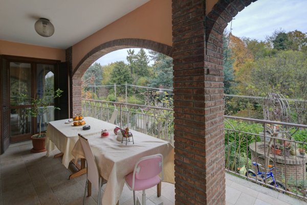 appartamento in vendita a Gallarate in zona Crenna