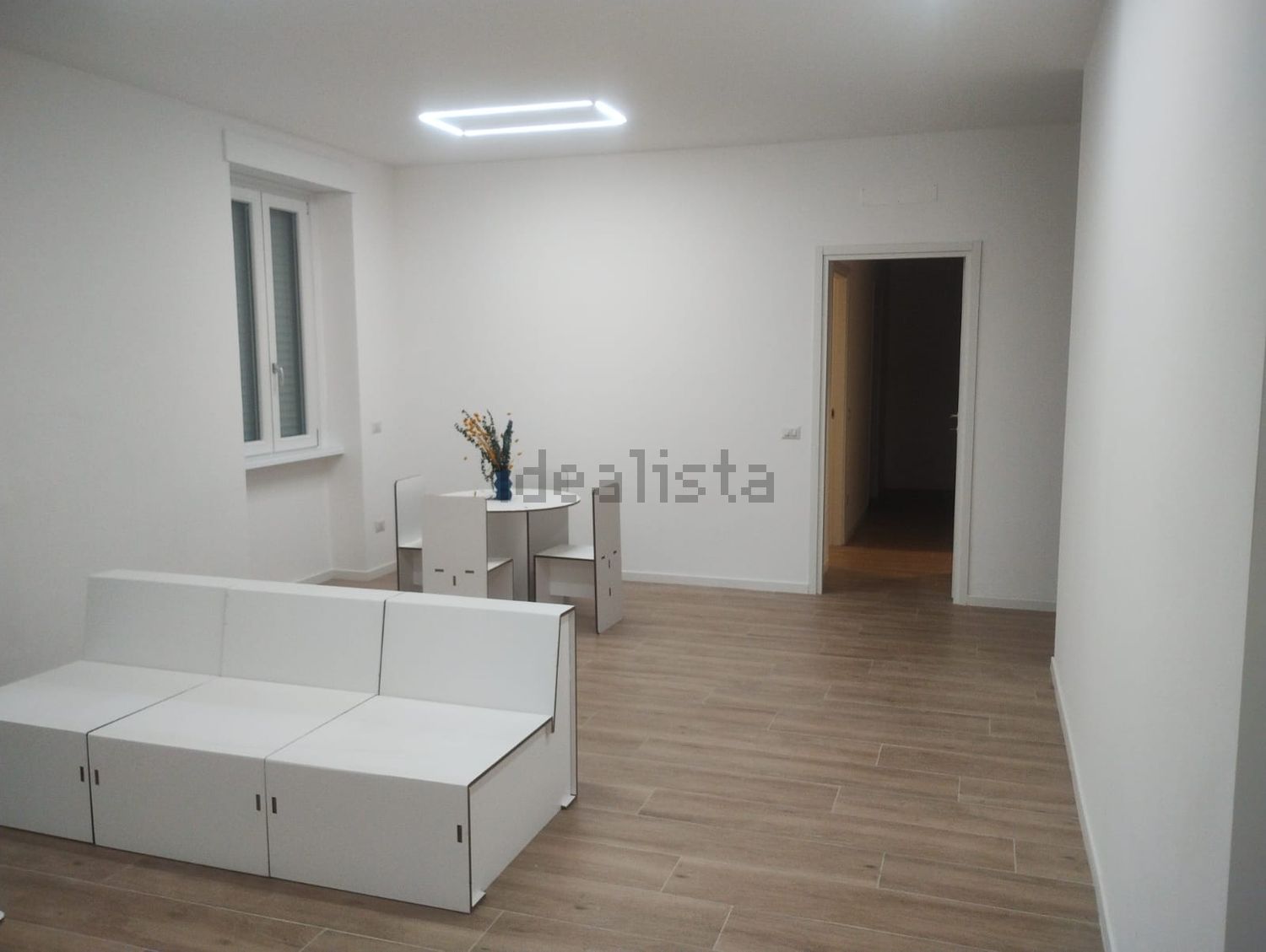 appartamento in vendita a Gallarate in zona Sciarè