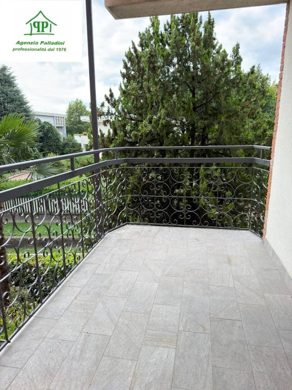 appartamento in vendita a Gallarate in zona Ronchi