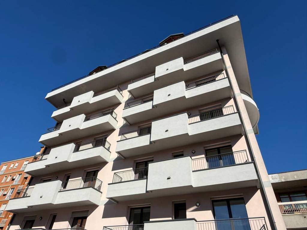 appartamento in vendita a Gallarate in zona Arnate