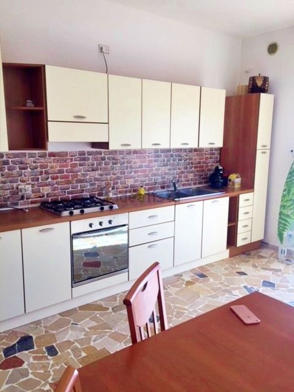 appartamento in vendita a Gallarate in zona Arnate