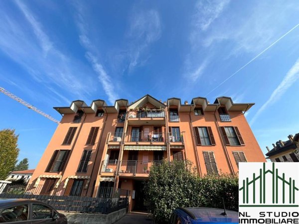 appartamento in vendita a Gallarate in zona Arnate