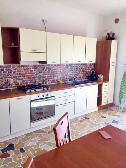 appartamento in vendita a Gallarate in zona Arnate