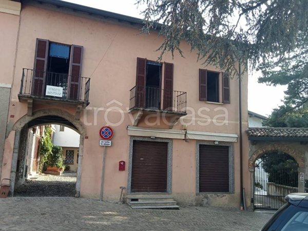 appartamento in vendita a Galliate Lombardo