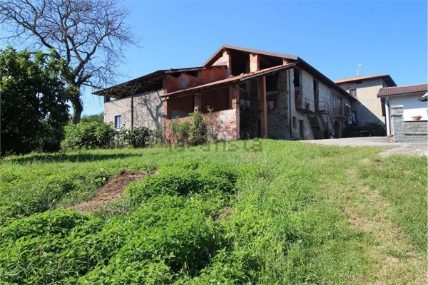 appartamento in vendita a Galliate Lombardo