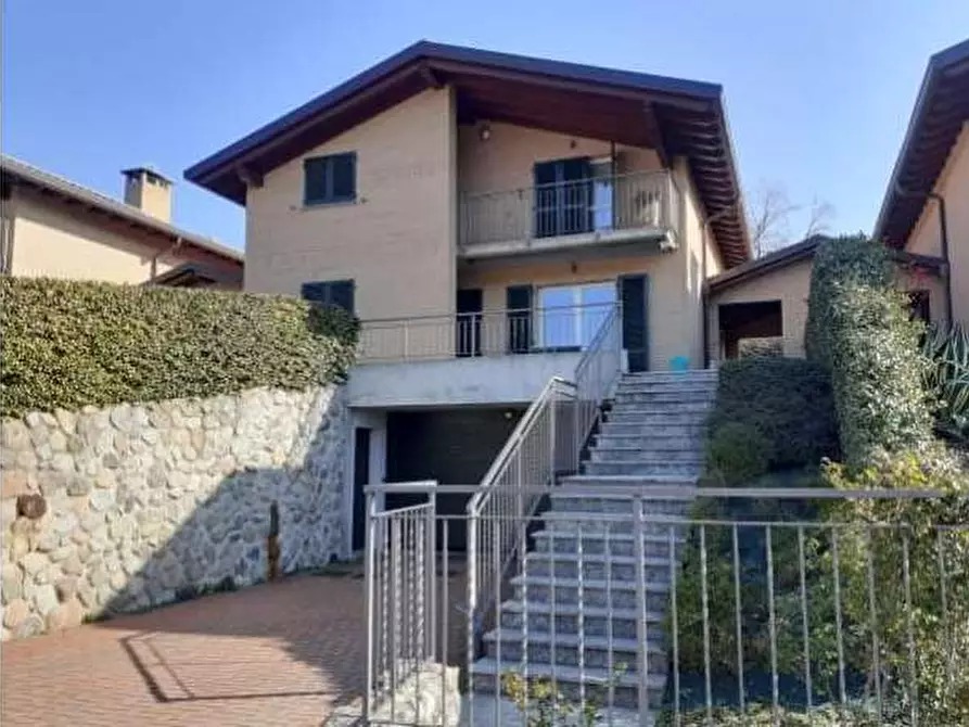 appartamento in vendita a Galliate Lombardo