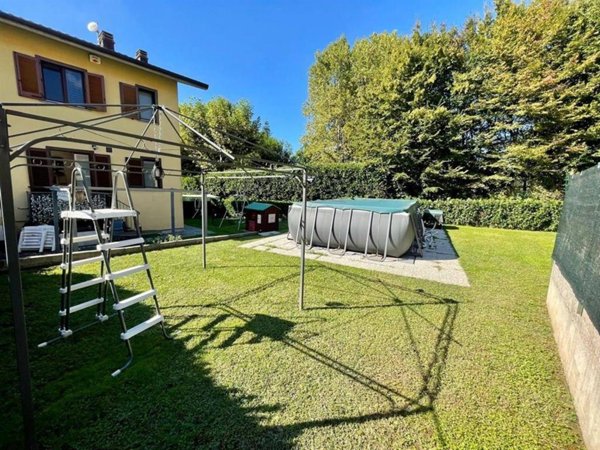 casa indipendente in vendita a Galliate Lombardo