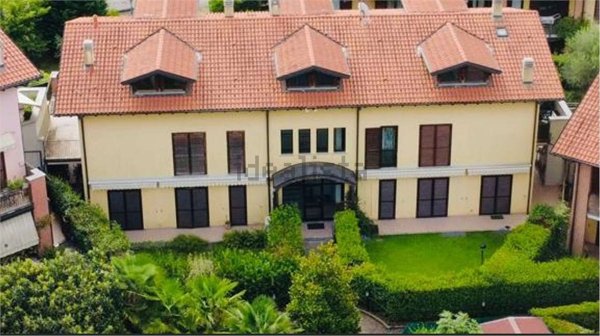 appartamento in vendita a Galliate Lombardo