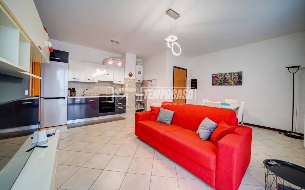 appartamento in vendita a Galliate Lombardo