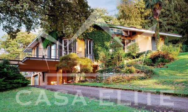 casa indipendente in vendita a Galliate Lombardo
