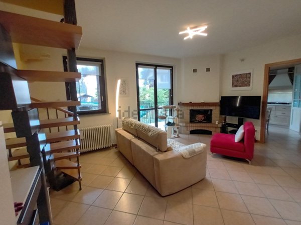 appartamento in vendita a Galliate Lombardo