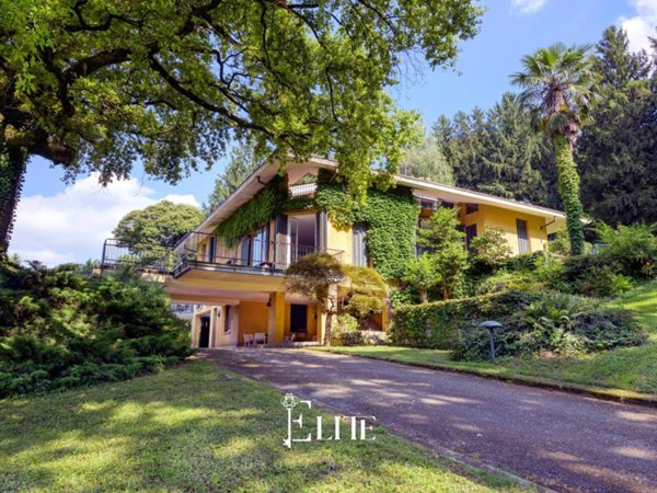 casa indipendente in vendita a Galliate Lombardo