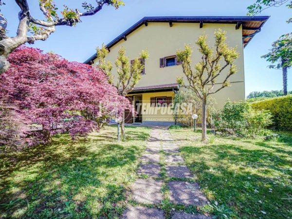 appartamento in vendita a Galliate Lombardo