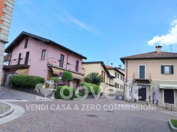 appartamento in vendita a Galliate Lombardo