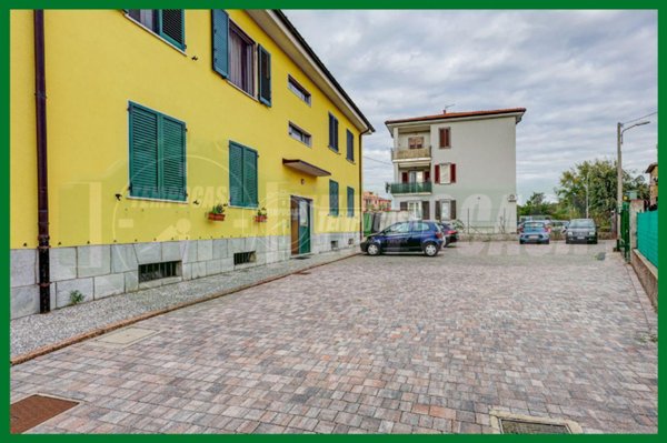 appartamento in vendita a Gavirate