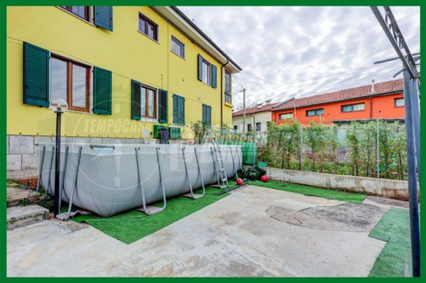 appartamento in vendita a Gavirate