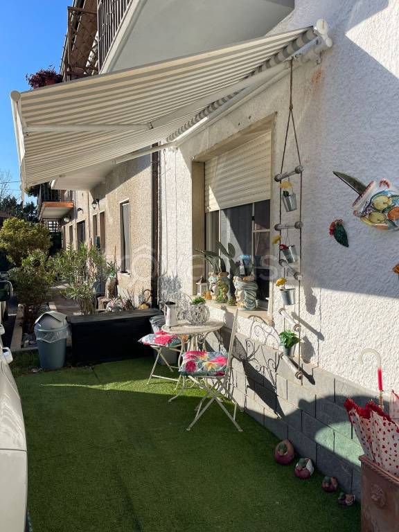 appartamento in vendita a Gavirate