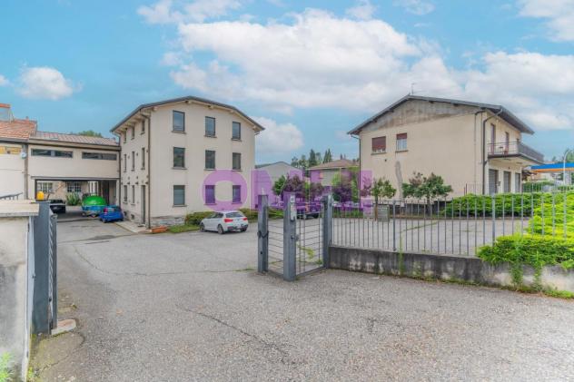 appartamento in vendita a Gavirate