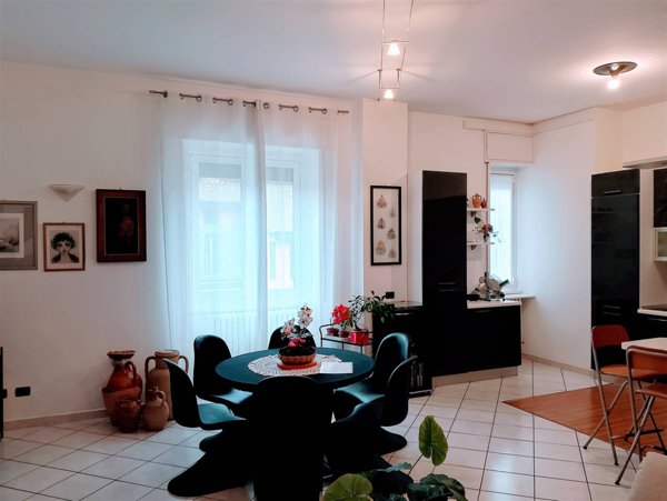 appartamento in vendita a Gavirate