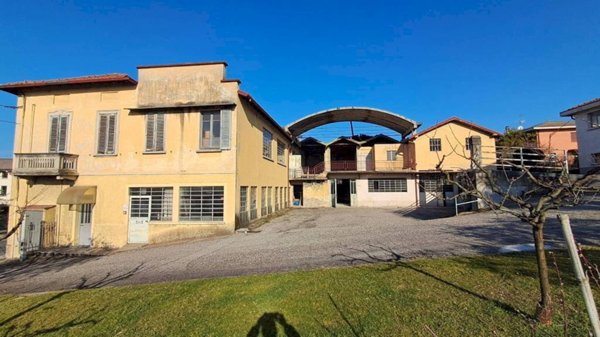 ufficio in vendita a Gavirate