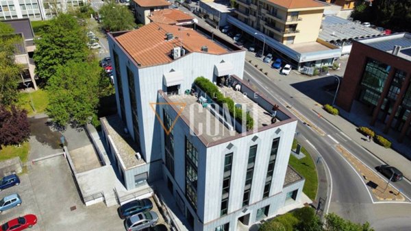appartamento in vendita a Gavirate