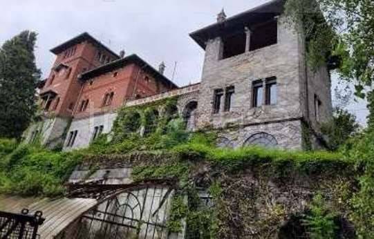 appartamento in vendita a Gavirate
