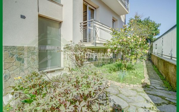 appartamento in vendita a Gavirate