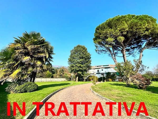 appartamento in vendita a Gavirate