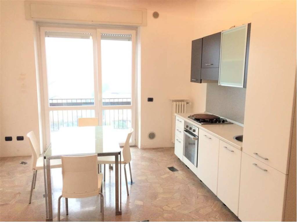 appartamento in vendita a Gavirate