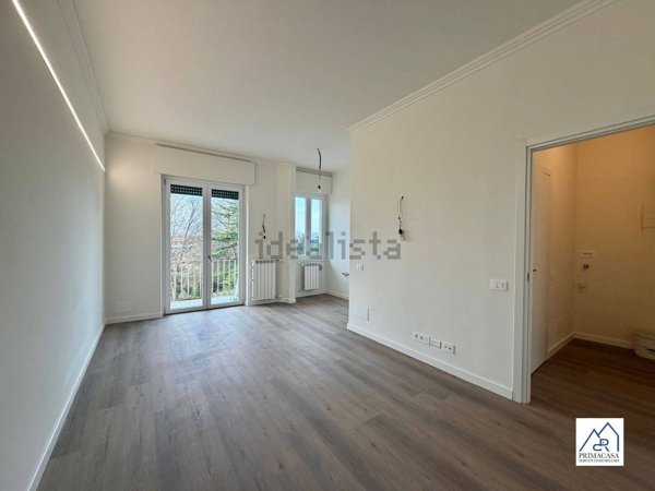 appartamento in vendita a Gavirate