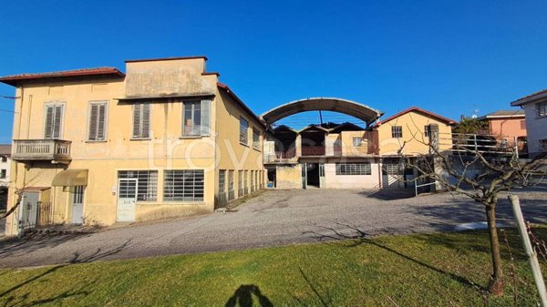 intera palazzina in vendita a Gavirate
