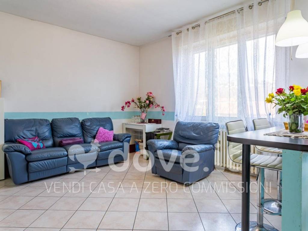 appartamento in vendita a Gavirate
