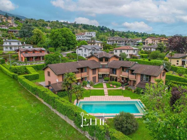 appartamento in vendita a Gavirate