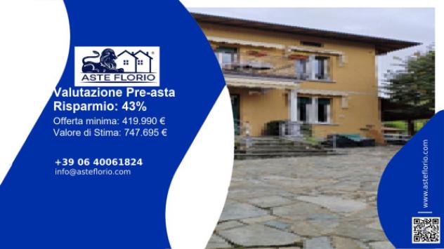 casa indipendente in vendita a Gavirate