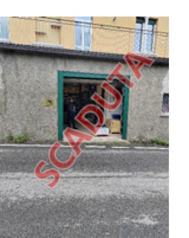 appartamento in vendita a Gavirate